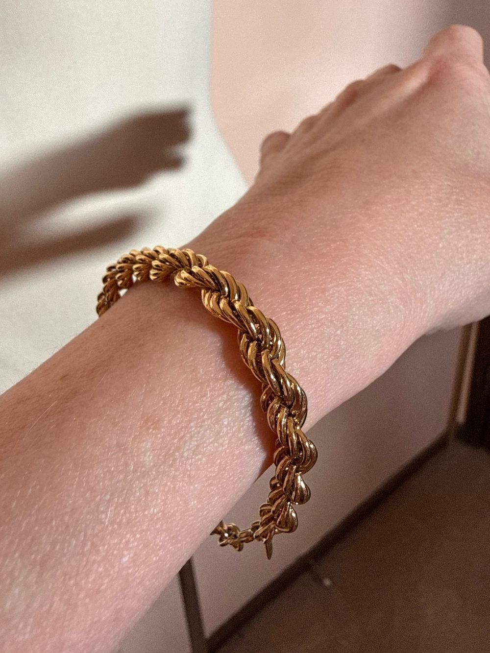 Monet Vintage Classic Gold twist chain Bracelet 7 inches Old money